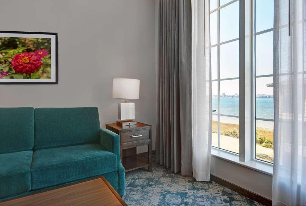 Embassy Suites By Hilton Charleston Harbor Mt. Pleasant Mount Pleasant Pokoj fotografie